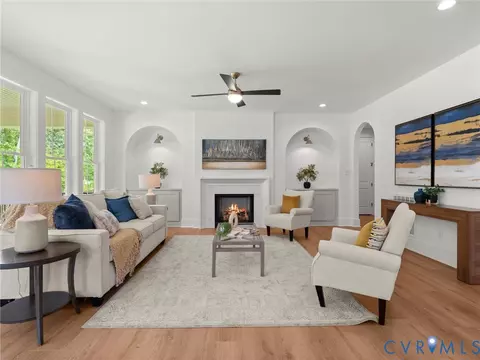 Living - 14918 Bradfield Loop, Midlothian, VA 23112 photo 3 of 7