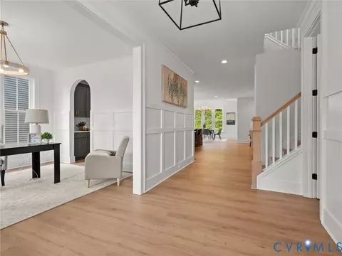 Entry Way - 14918 Bradfield Loop, Midlothian, VA 23112 photo 3 of 13