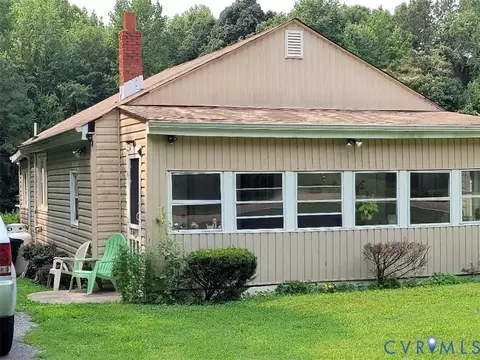 9209 Hickory Rd, South Chesterfield, VA 23803