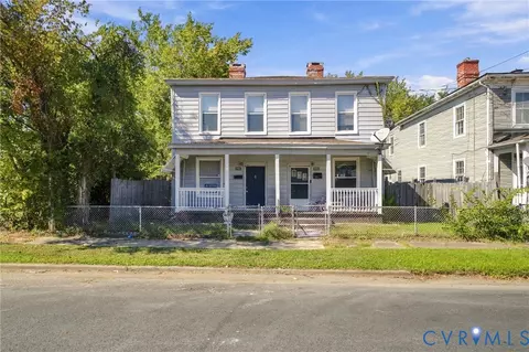 1007-1009 Hinton St, Petersburg, VA 23803