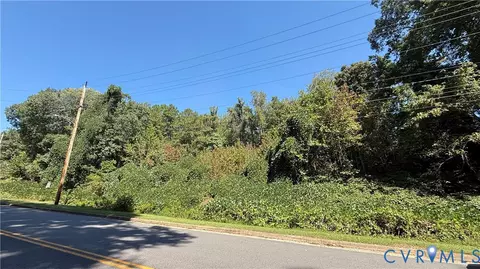 763 Indian Trl, Martinsville, VA 24112
