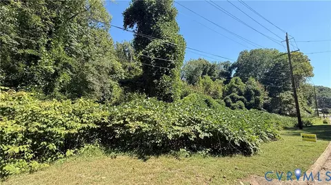 763 Indian Trl, Martinsville, VA 24112