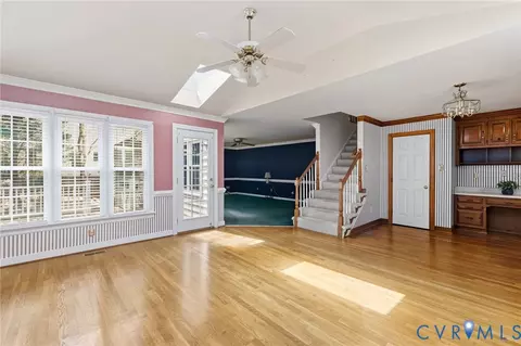 Living - 5800 Maple Brook Dr, Midlothian, VA 23112 photo 6 of 6