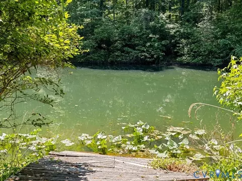 View/Area - 2556 Ridge Rd, Powhatan, VA 23139 photo 1 of 5