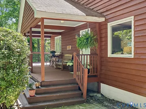 Exterior - 2556 Ridge Rd, Powhatan, VA 23139 photo 3 of 13