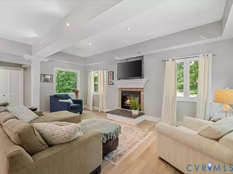 Living - 2556 Ridge Rd, Powhatan, VA 23139 photo 1 of 5
