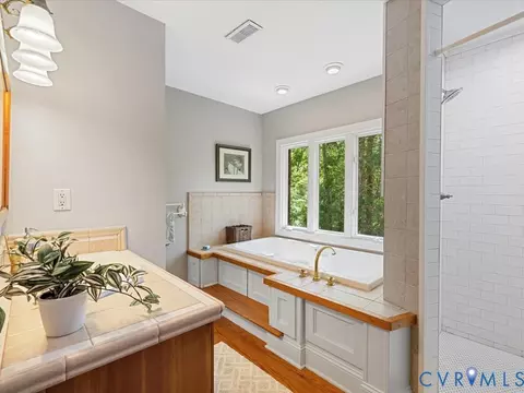Bath - 2556 Ridge Rd, Powhatan, VA 23139 photo 2 of 2