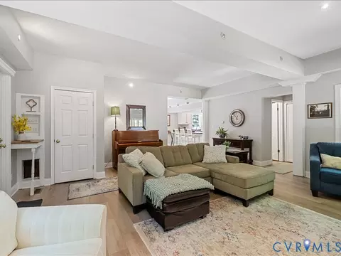 Living - 2556 Ridge Rd, Powhatan, VA 23139 photo 2 of 5