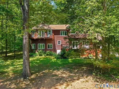 Exterior - 2556 Ridge Rd, Powhatan, VA 23139 photo 11 of 13