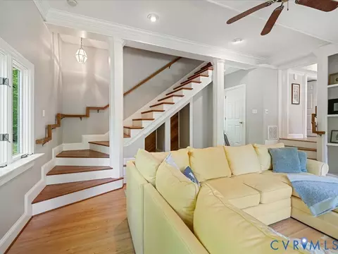 Living - 2556 Ridge Rd, Powhatan, VA 23139 photo 5 of 5