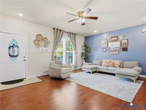 Living - 4010 Three Bridge Rd, Powhatan, VA 23139 photo 1 of 2