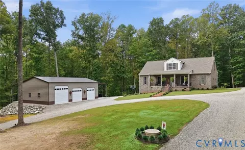 4010 Three Bridge Rd, Powhatan, VA 23139