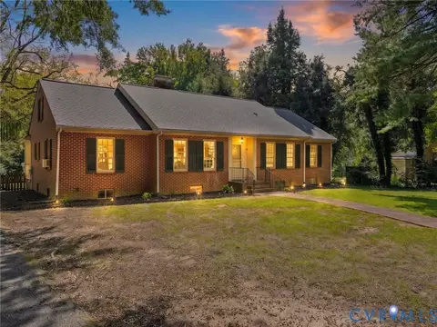 16641 Jefferson St, Amelia Court House, VA 23002