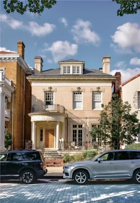 2504 Monument Ave, Richmond, VA 23220