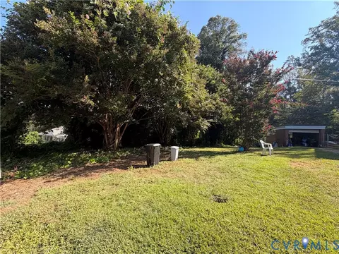 212 Mccoy St, Martinsville, VA 24112