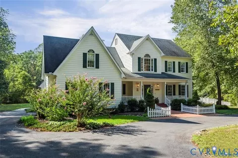 2268 Westwood Pine Dr, Moseley, VA 23120