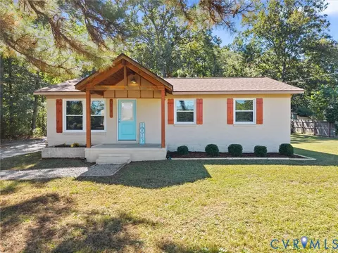 408 Howerton Rd, Dunnsville, VA 22454