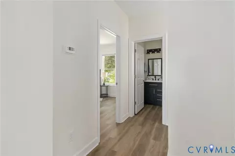 Entry Way - 22 E 31st St, Richmond, VA 23224 photo 4 of 4