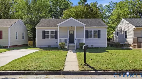 111 Moore Ave, Colonial Heights, VA 23834