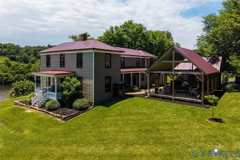 779 River Rd, Madison Heights, VA 24572