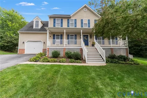 6013 Summerhouse Ct, Midlothian, VA 23112