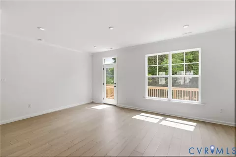 Living - 2407 Flora Blvd, Henrico, VA 23231 photo 1 of 4