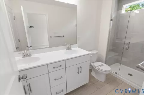 Bath - 2407 Flora Blvd, Henrico, VA 23231 photo 1 of 2