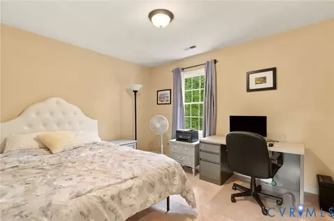 Bedroom - 8224 Ferdinand Ln, Midlothian, VA 23112 photo 3 of 4