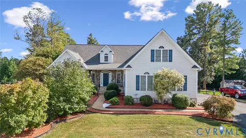 14460 Woodleigh Dr, Chester, VA 23831