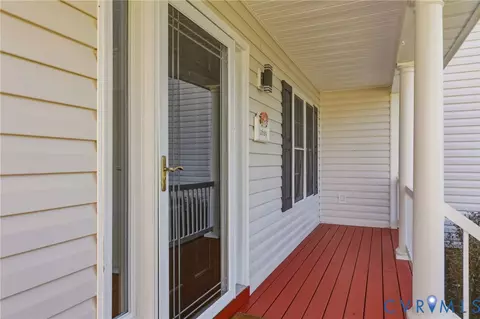 Exterior - 11619 Explorer Dr, Midlothian, VA 23114 photo 3 of 10