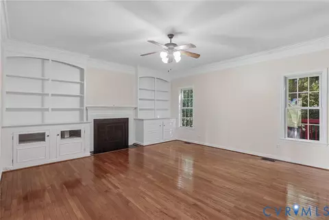 Living - 11619 Explorer Dr, Midlothian, VA 23114 photo 1 of 6