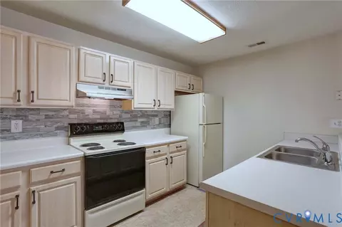 Kitchen - 1202 Westgate Cir, Williamsburg, VA 23185 photo 1 of 2