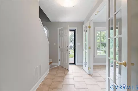 Entry Way - 7 Loving Ter, Palmyra, VA 22963 photo 3 of 4