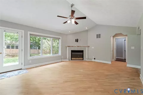 Living - 7 Loving Ter, Palmyra, VA 22963 photo 3 of 4