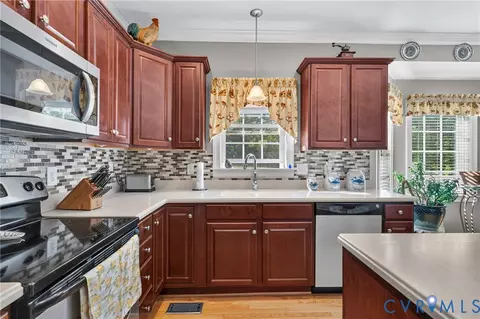 Kitchen - 3647 Cedar Plains Rd, Sandy Hook, VA 23153 photo 2 of 4