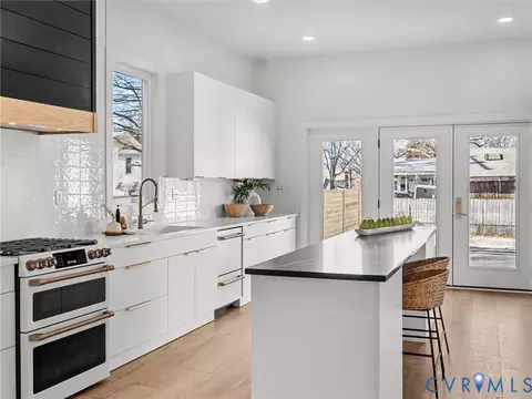 Kitchen - 2202 3rd Ave, Richmond, VA 23222 photo 5 of 6
