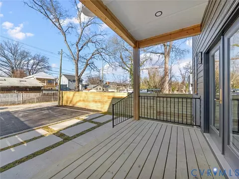 Exterior - 2202 3rd Ave, Richmond, VA 23222 photo 5 of 7