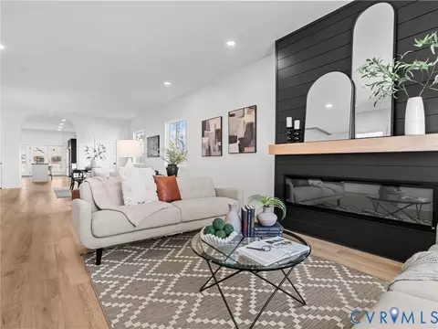 Living - 2202 3rd Ave, Richmond, VA 23222 photo 3 of 3