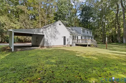 Exterior - 7847 Beaver Dr, Gloucester, VA 23061 photo 1 of 6