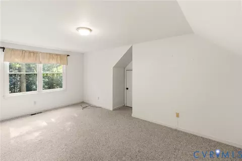 Bedroom - 7847 Beaver Dr, Gloucester, VA 23061 photo 7 of 8