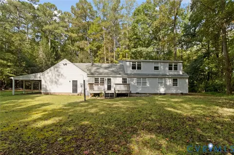 Exterior - 7847 Beaver Dr, Gloucester, VA 23061 photo 3 of 6