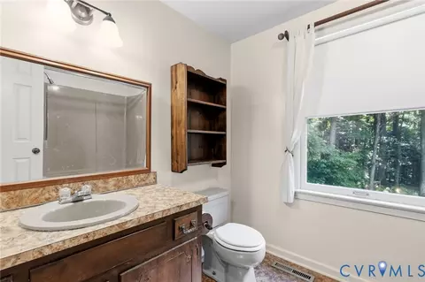 Bath - 7847 Beaver Dr, Gloucester, VA 23061 photo 3 of 3