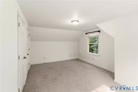 Bedroom - 7847 Beaver Dr, Gloucester, VA 23061 photo 5 of 8