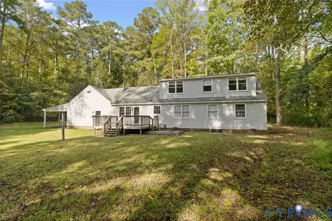 Exterior - 7847 Beaver Dr, Gloucester, VA 23061 photo 4 of 6