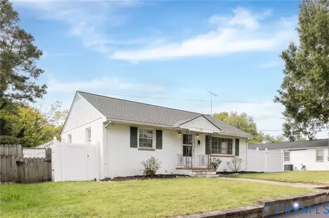 332 S 19th Ave, Hopewell, VA 23860
