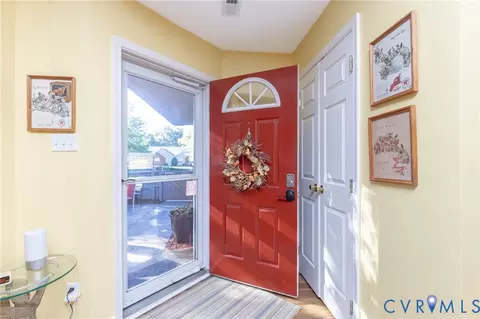 Entry Way - 1454 Tannery Cir, Midlothian, VA 23113 photo 1 of 1