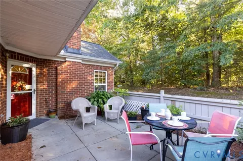 Exterior - 1454 Tannery Cir, Midlothian, VA 23113 photo 5 of 6