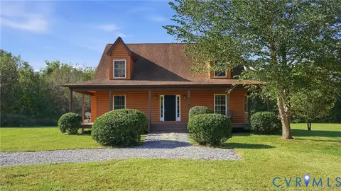 17691 Pepmeier Hill Rd, Woodford, VA 22580