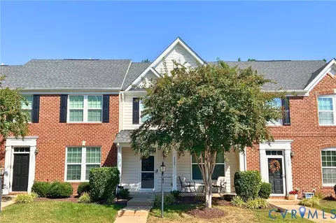 8084 Creekside Village Dr, Mechanicsville, VA 23111