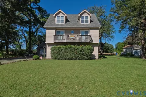 130 Berryville Shores Dr, Deltaville, VA 23043